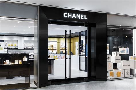 where to buy chanel perfume what store